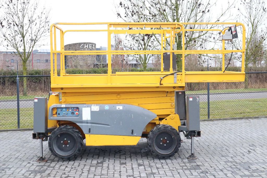 Haulotte COMPACT 12DX | 12 METER | 450 KG | OUTRIGGERS