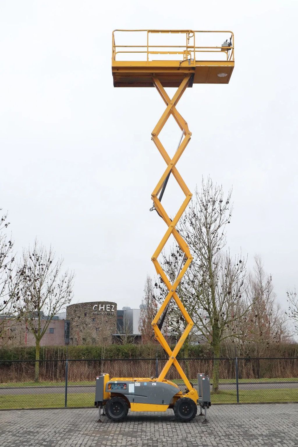 Haulotte COMPACT 12DX | 12 METER | 450 KG | OUTRIGGERS