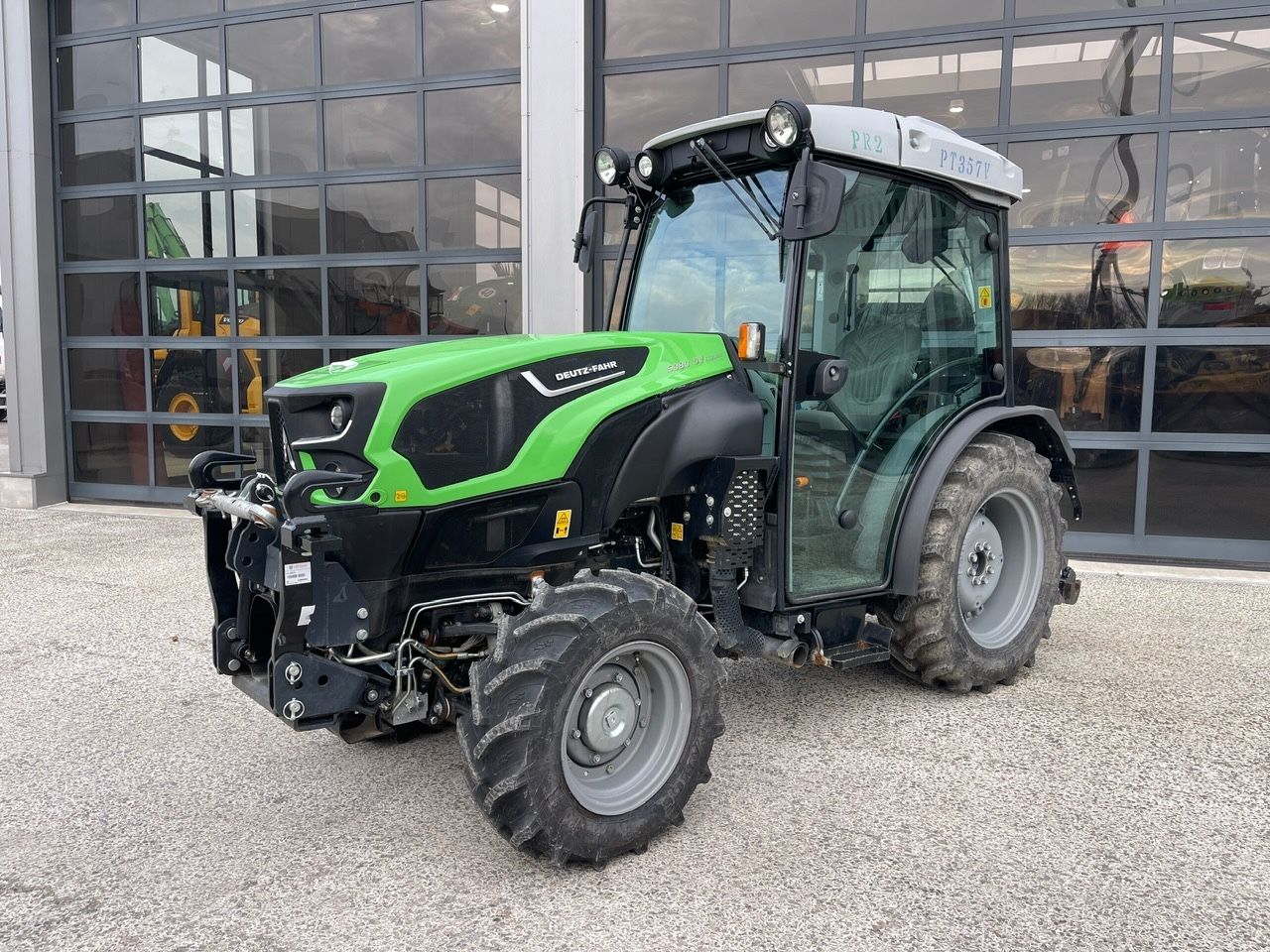 Deutz-Fahr 5080DV Ecoline smalspoortrekker