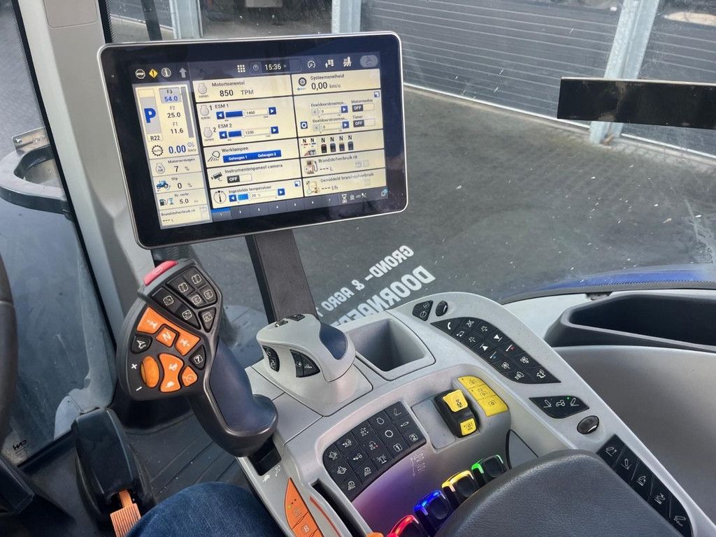 New Holland T7.300 WG4328