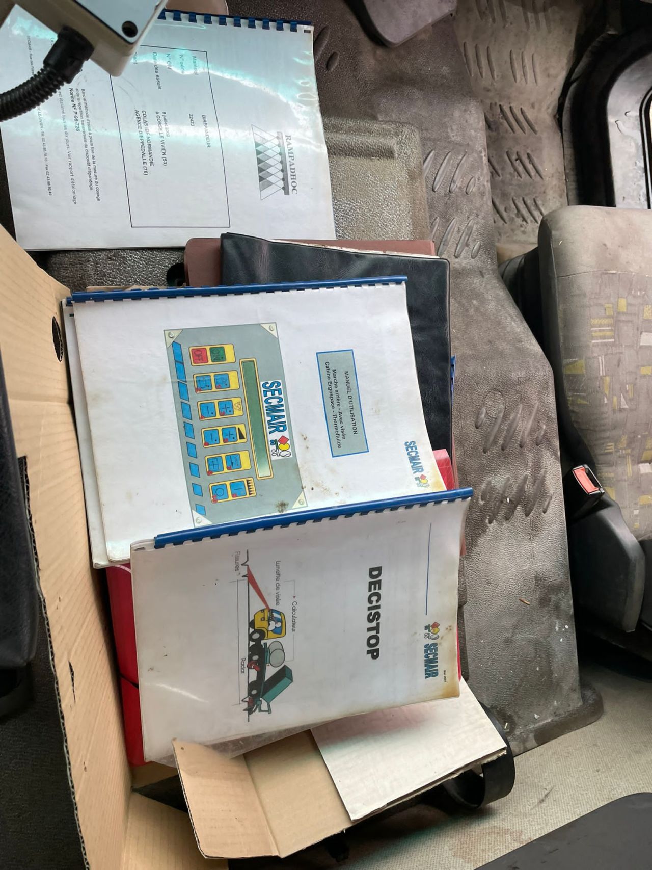 Renault 320 DCI Premium Secmair 3500 liter Bitumen spuitwagen