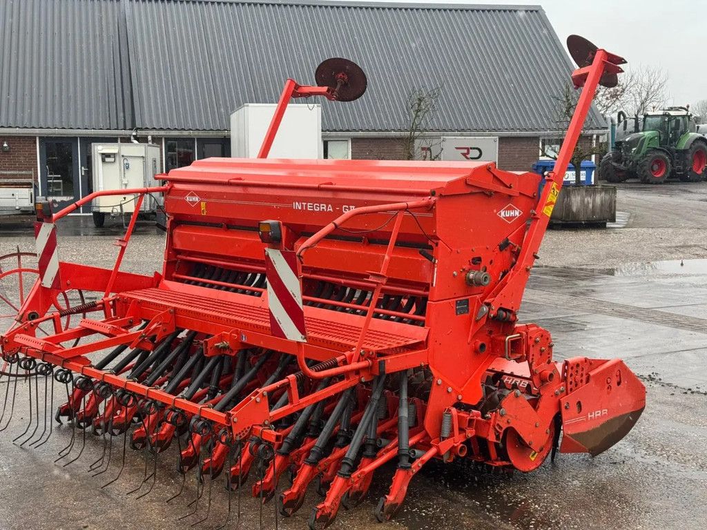 Kuhn HRB 303 Kuh integ2 Zaaimachine Zaaicombinatie