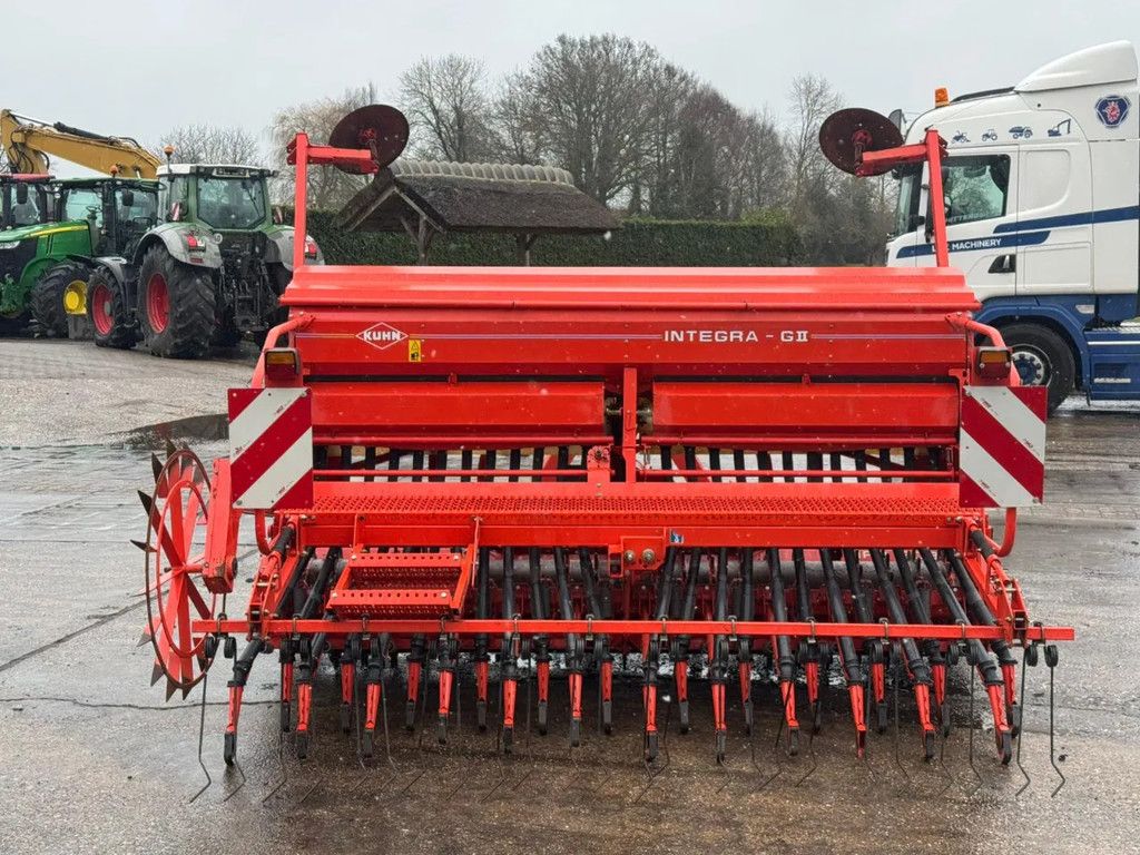 Kuhn HRB 303 Kuh integ2 Zaaimachine Zaaicombinatie