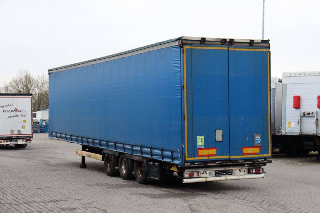 Schiebeplanenauflieger Krone Auflieger Curtainsider Mega 2013