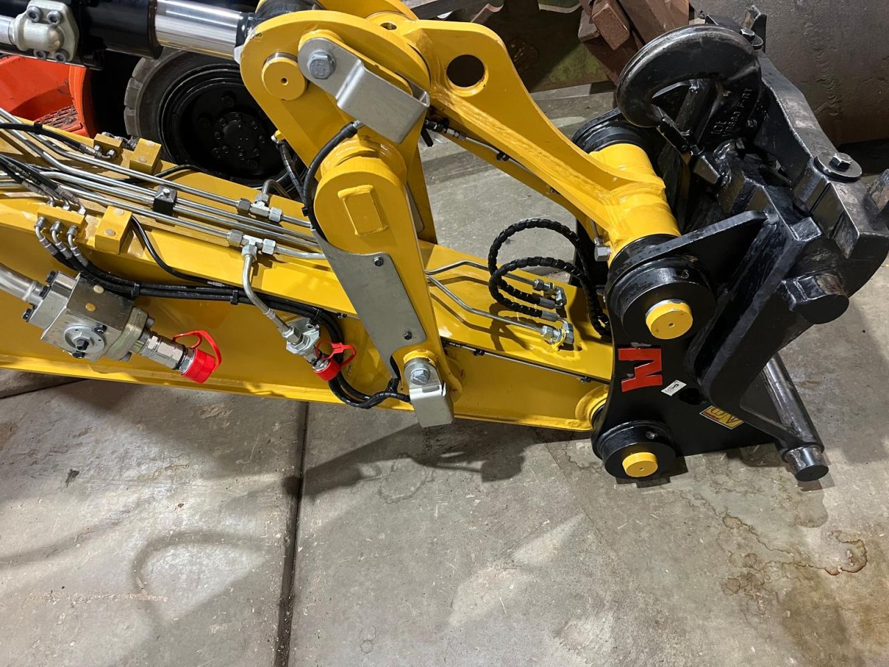 Caterpillar M314F 3.500km!!