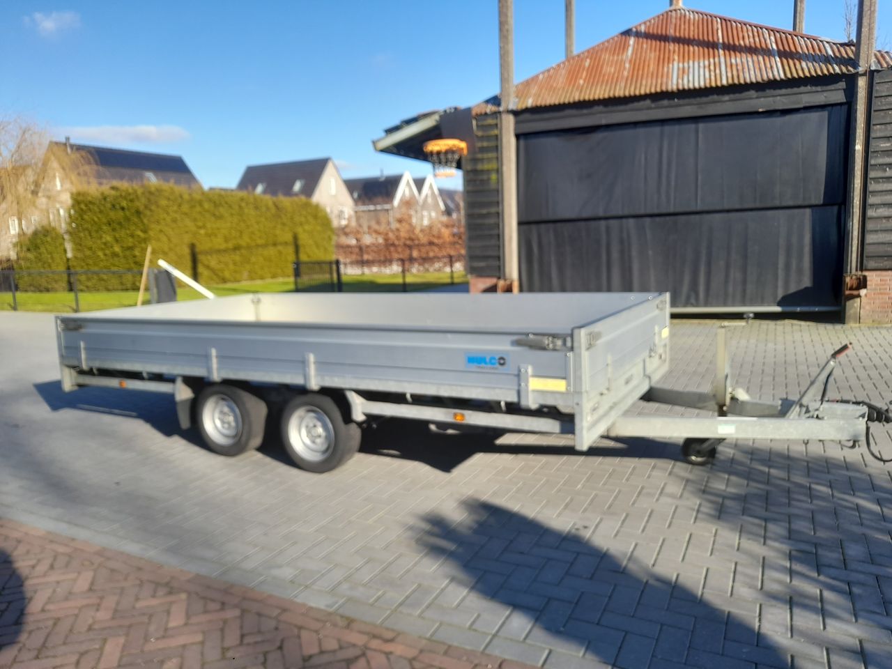 Hulco medax plateauwagen aanhanger trailer met oprijplaten
