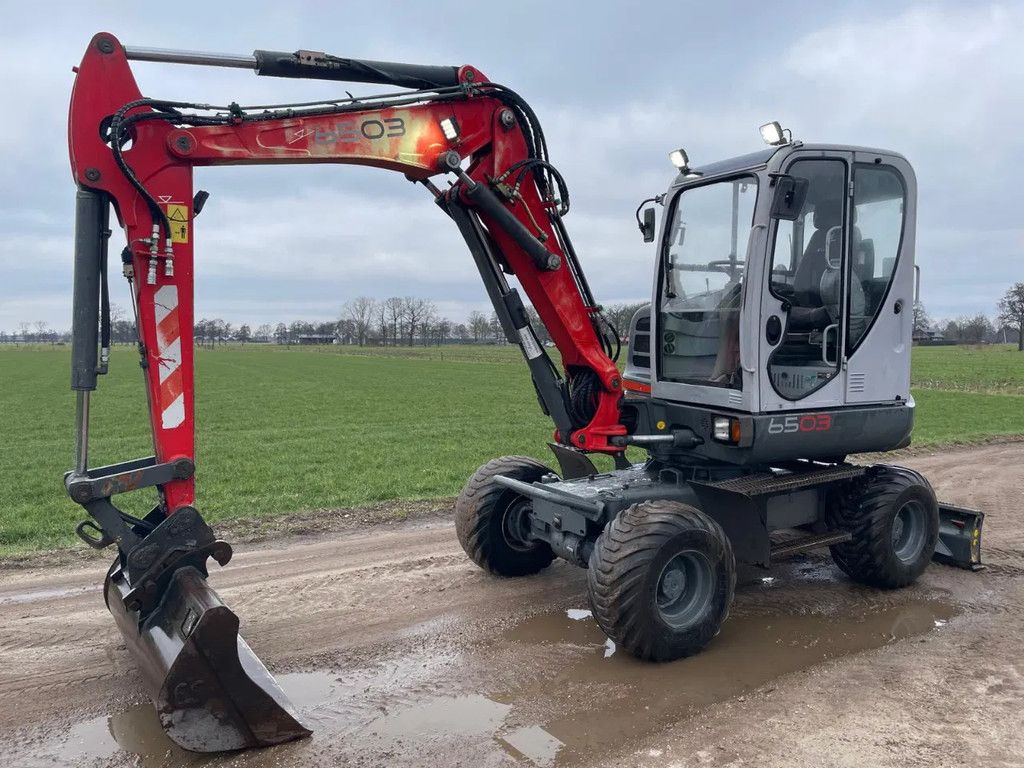 Neuson 6503 WD Bandenkraan