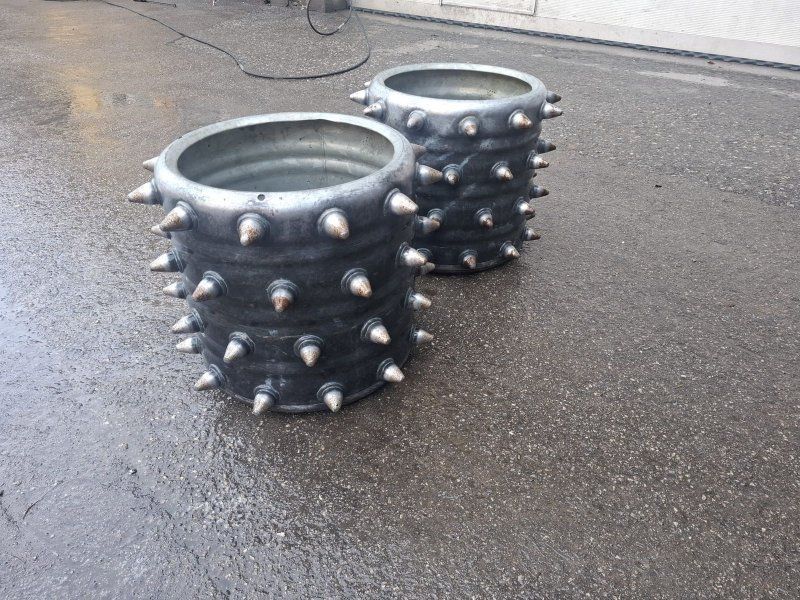 Aebi STACHELWALZEN 4 REIHIG NEUWERTIG