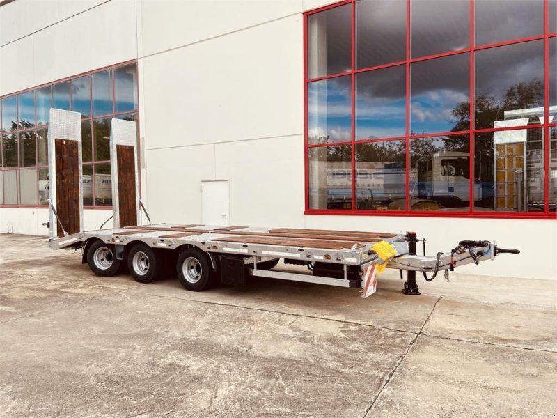 Möslein TT 31 31 t Tridem- Tieflader 3 Achs, 8 Ladefläc