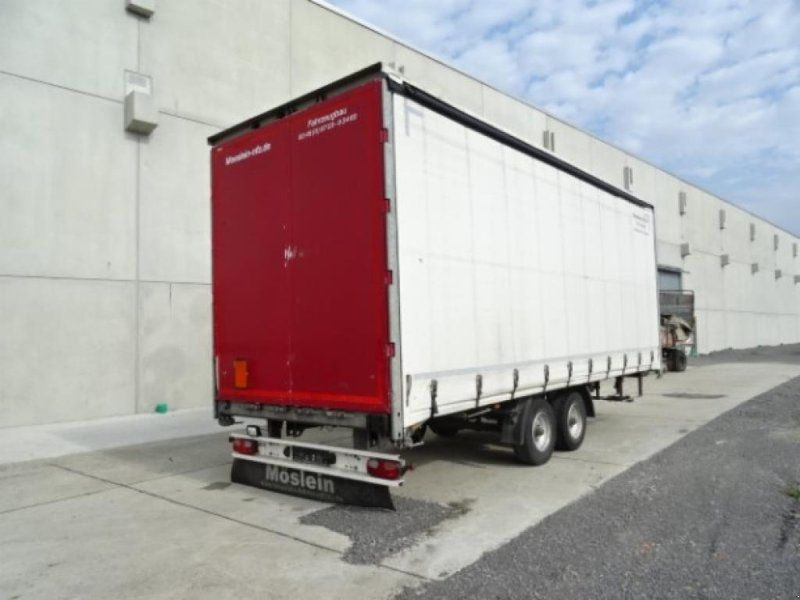 Möslein TP 11 Schwebheim Tandem- Schiebeplanen zu