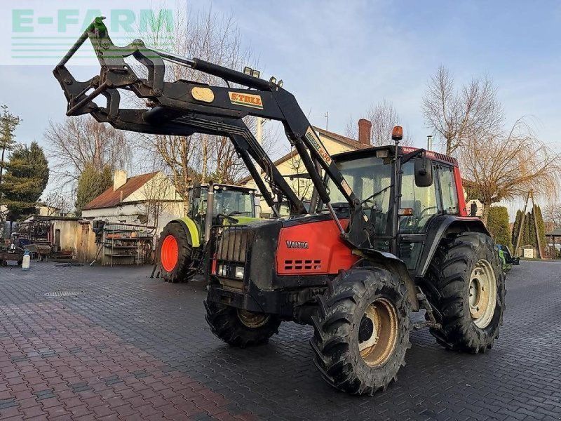 Valtra valmet 6200 + stoll robust f30