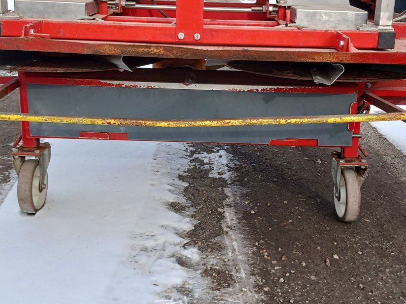 Bredal B2 Med overbygning og presenning