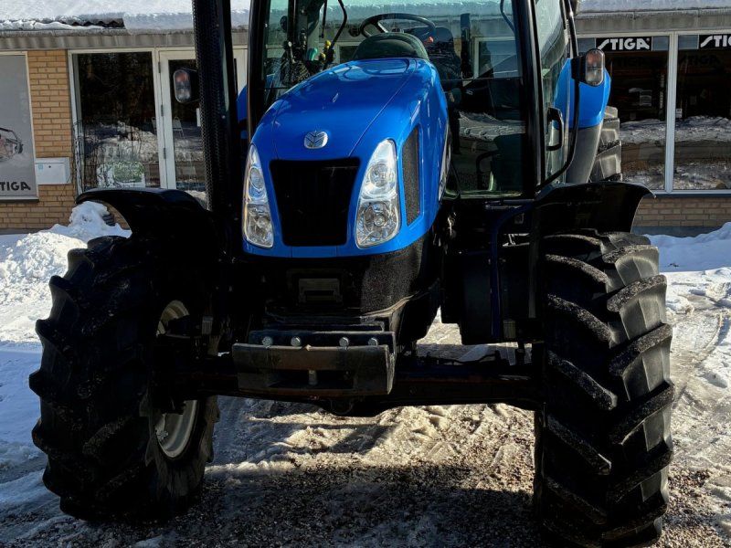 New Holland TS100A