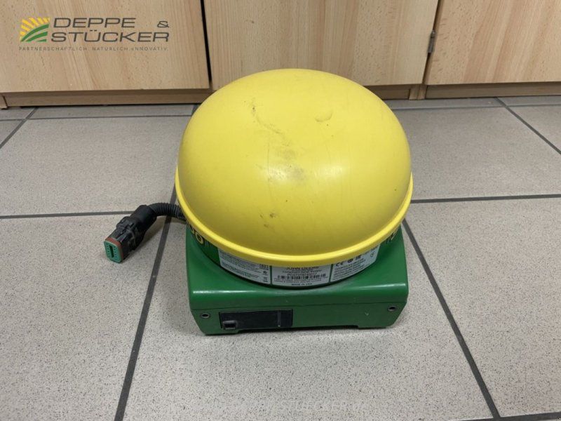 John Deere StarFire 3000