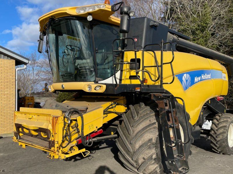 New Holland CX8070
