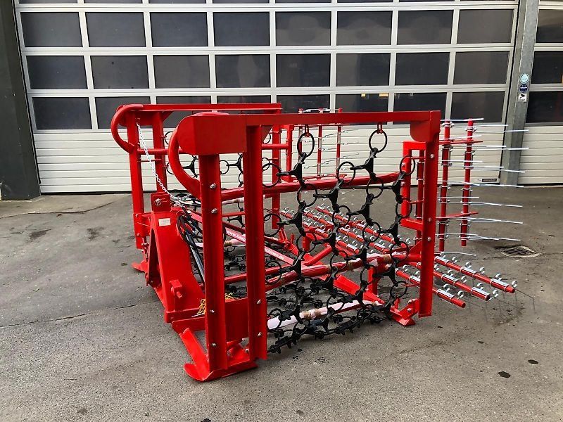 ZAGRODA Wiesenschleppe 5,00 m breit mit Striegel