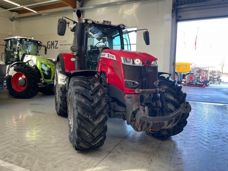 Massey Ferguson 8740S Versteigerung ab-auction