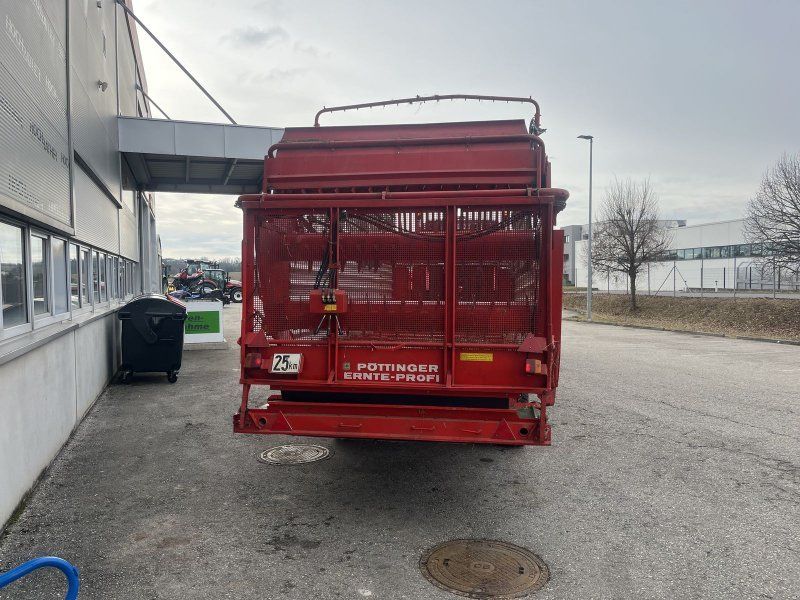 Pöttinger Ernte Profi 3
