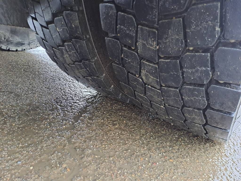 DAF XF480FT (2pcs available)