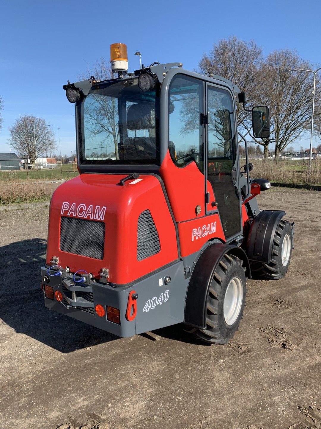 PACAM 4040 Hoflader, Hoftrac, Radlader.