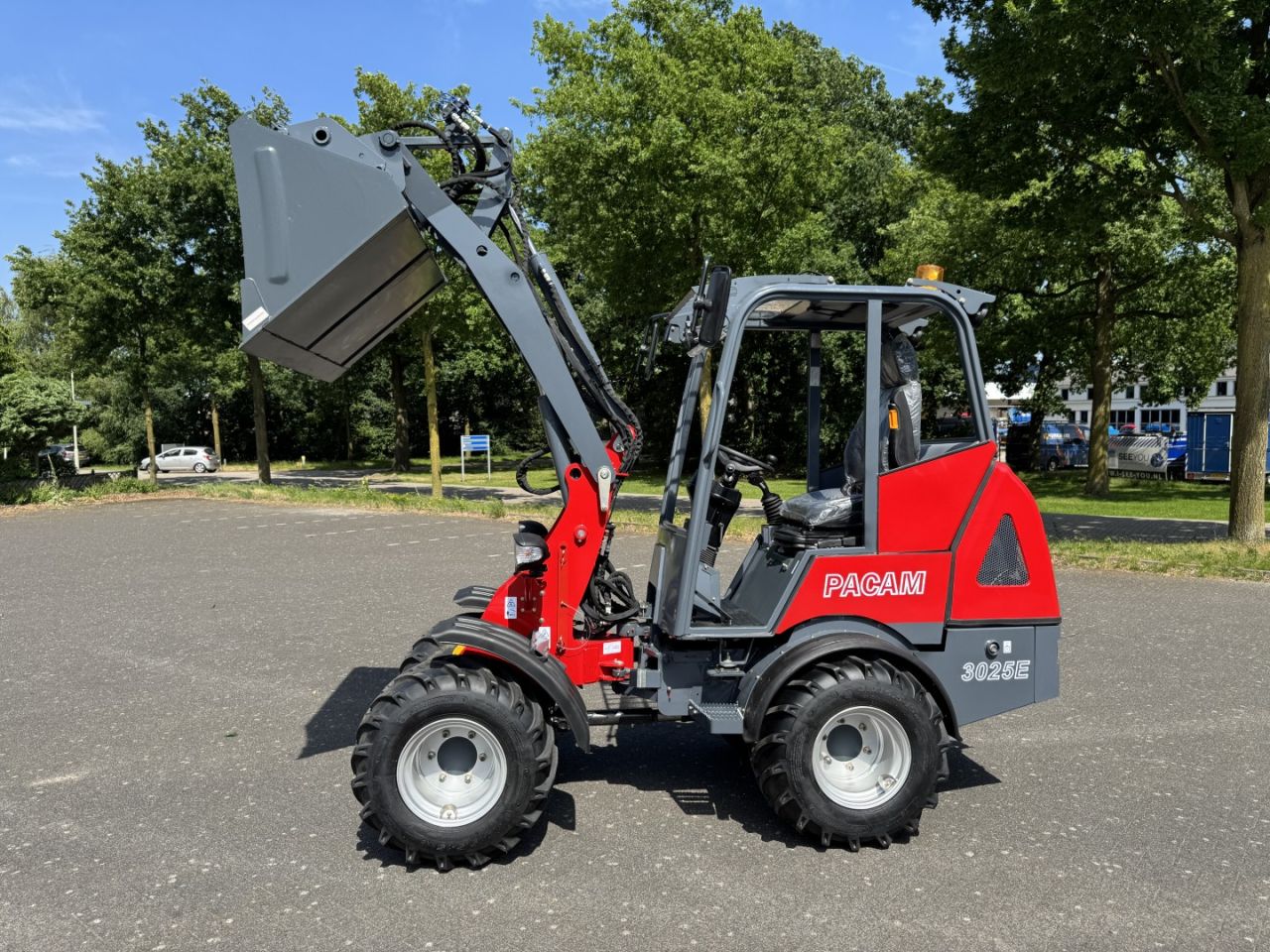 PACAM 3025E Elektro Hoflader, Hoftrac, Radlader