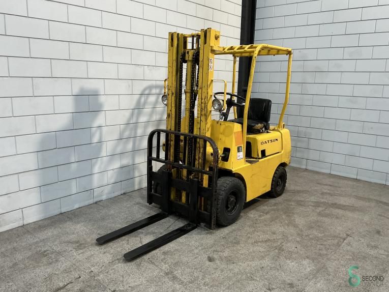 Forklifts Petrol Datsun FG103 Fixer upper