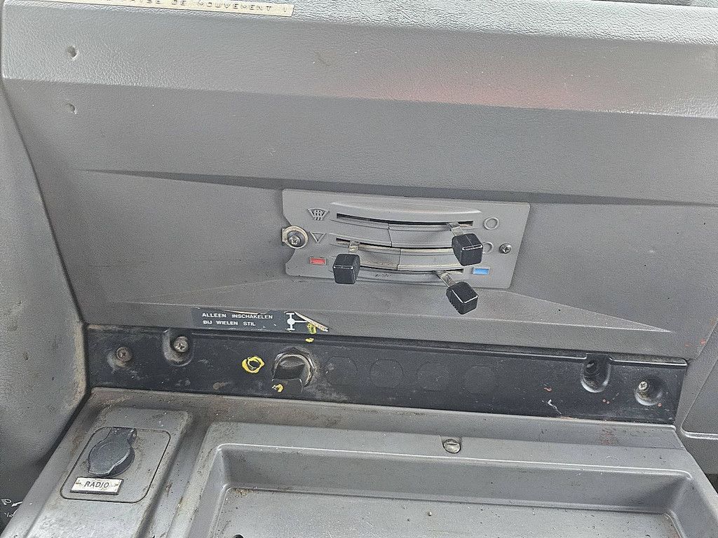 DAF 2300 TURBO french tipper crane