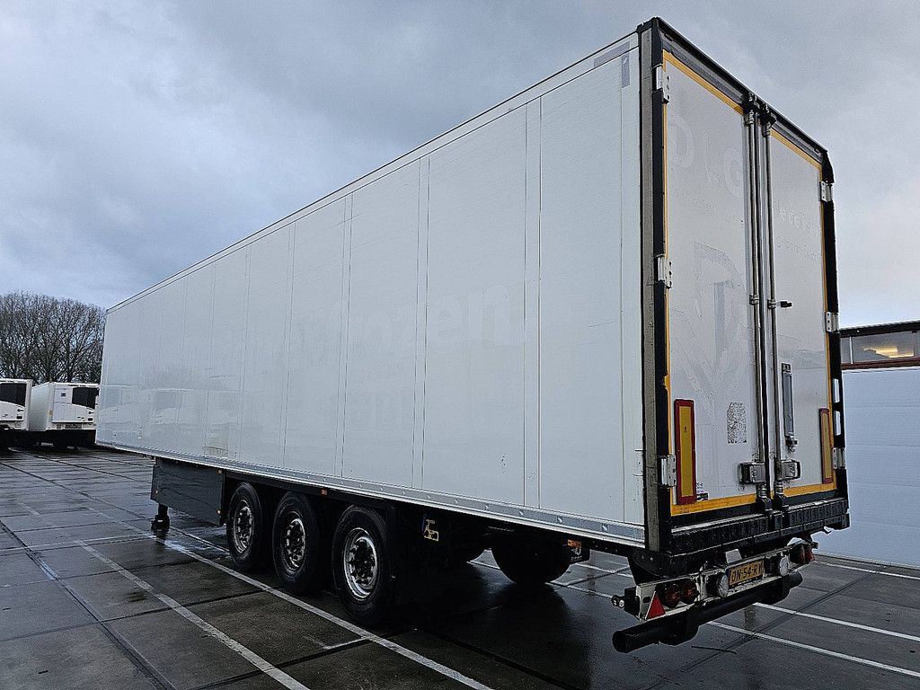 SCHMITZ N/A carrier 1850 mt