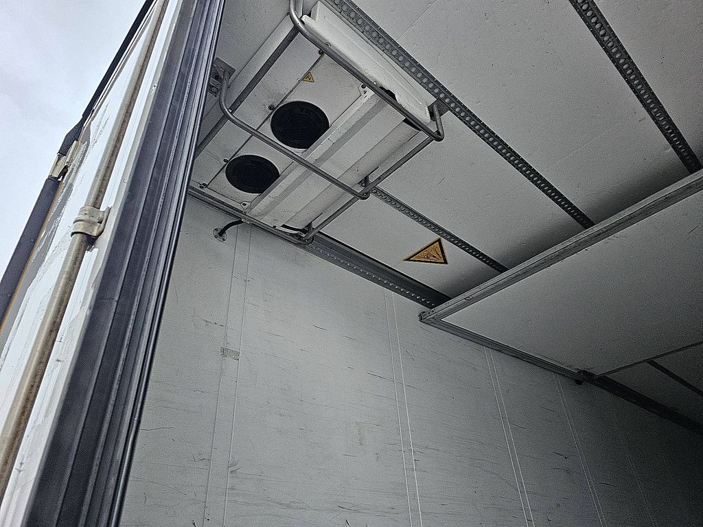 SCHMITZ N/A carrier 1850 mt