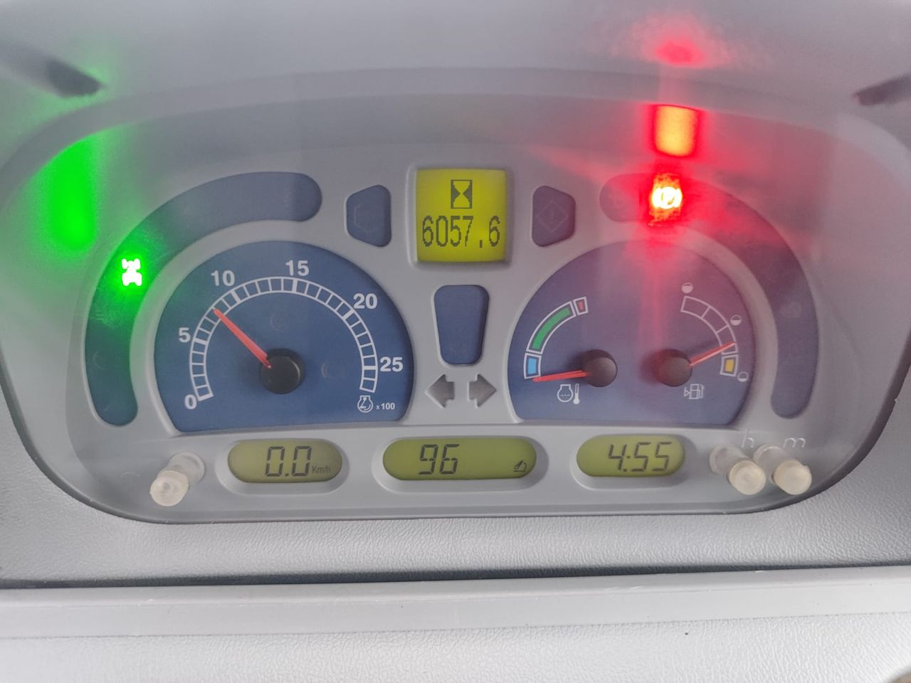 Mooie New Holland T 6010 Plus