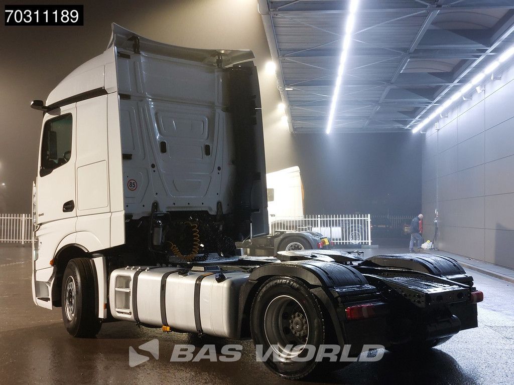 Mercedes Actros 1845 4X2 StreamSpace 2xTanks Standklima Navi Euro 6