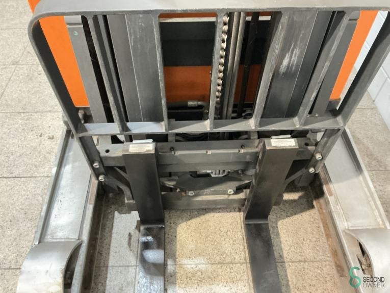 Schubmaststapler Elektrisch Still FM-X14 2019