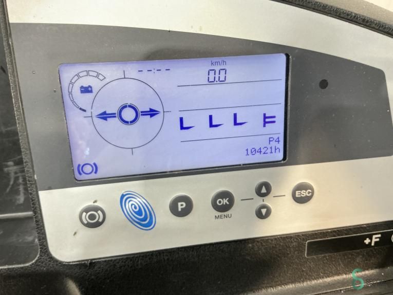Schubmaststapler Elektrisch Still FM-X17SE 2017 Außenreifen