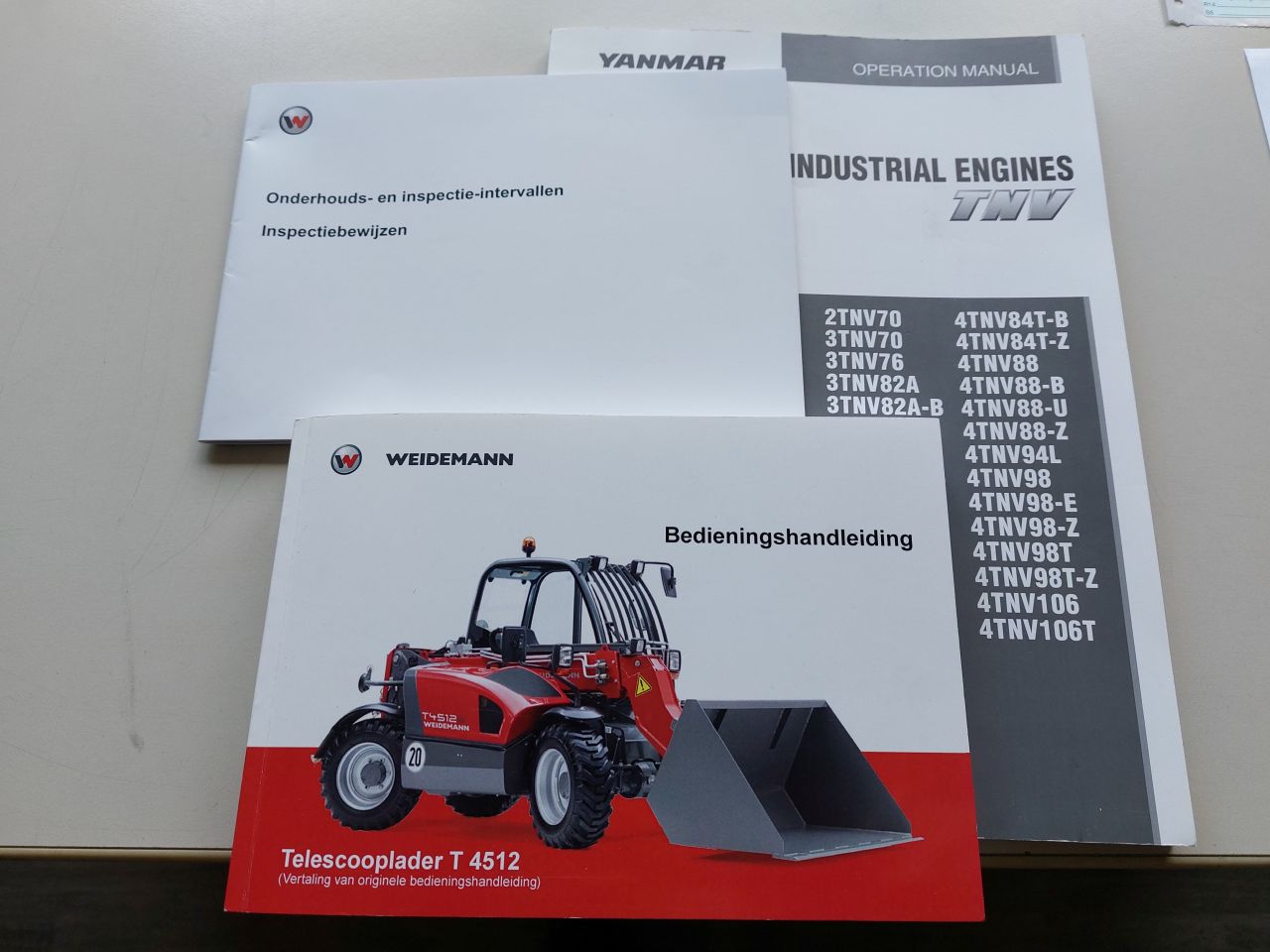 Weidemann T21245 Telescoop Loader