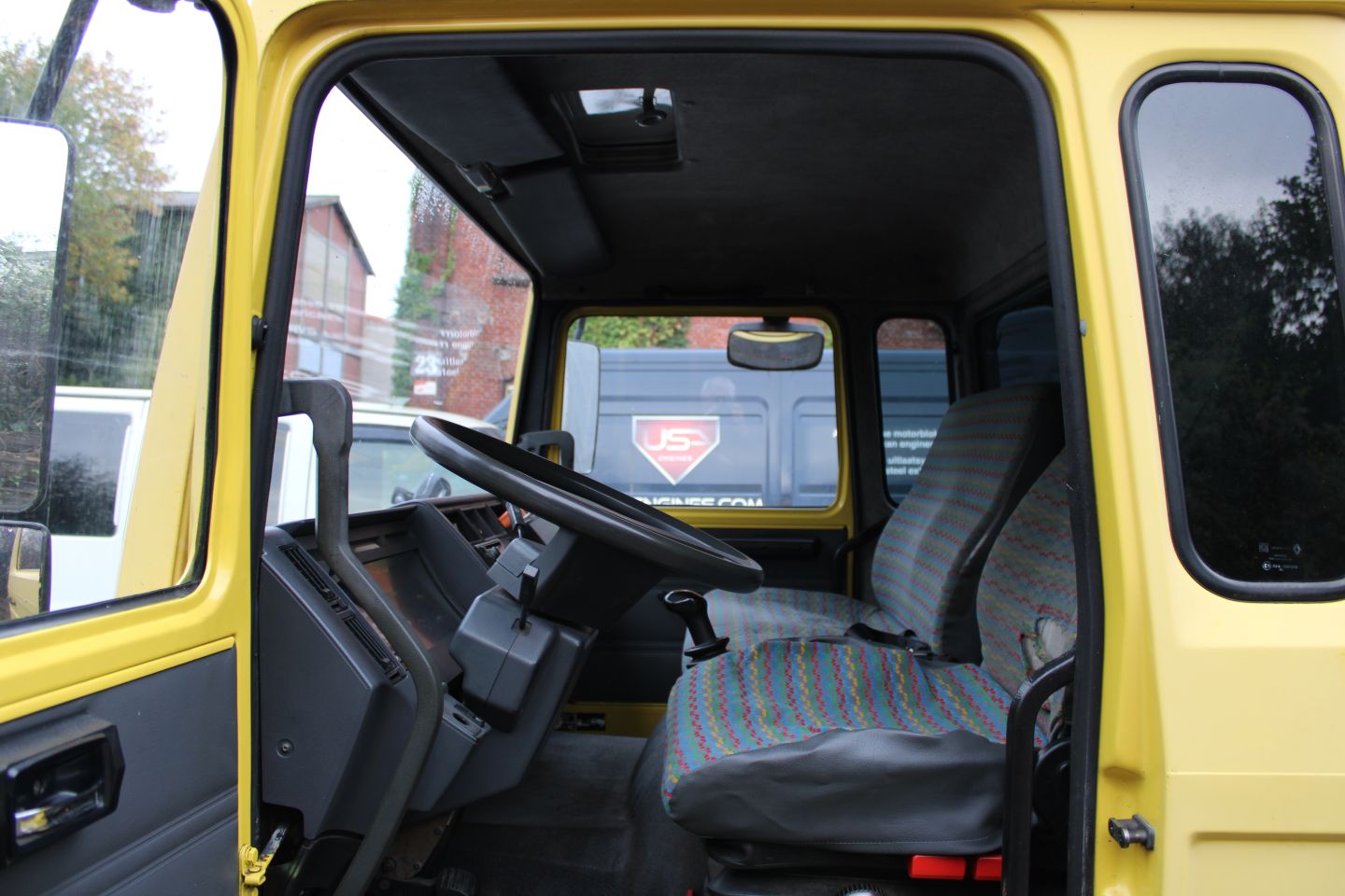 Renault S140-08A/A oprijwagen / bergingsvoertuig