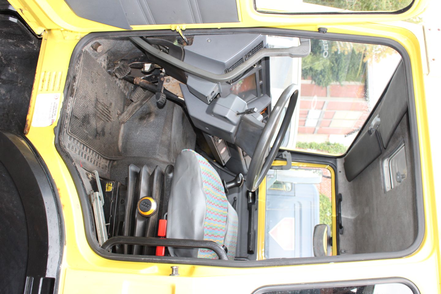 Renault S140-08A/A oprijwagen / bergingsvoertuig