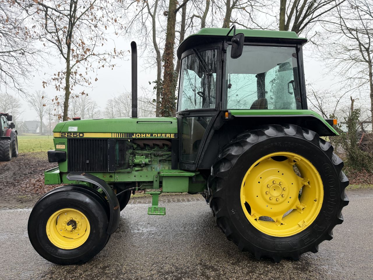 John Deere 2250 HI LO 2WD