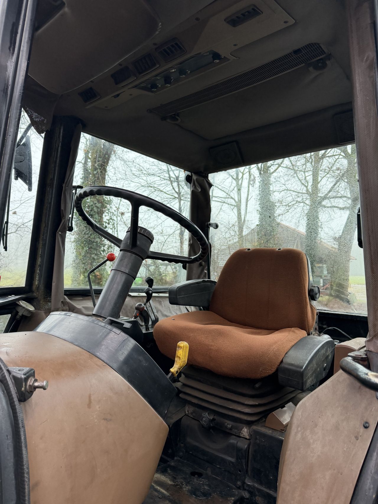 John Deere 2250 HI LO 2WD