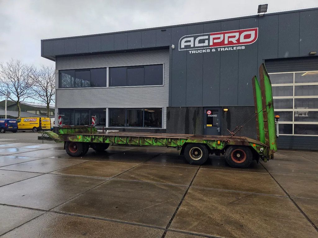 Diversen 3 as bladgeveerd langzaamverkeer kenteken.