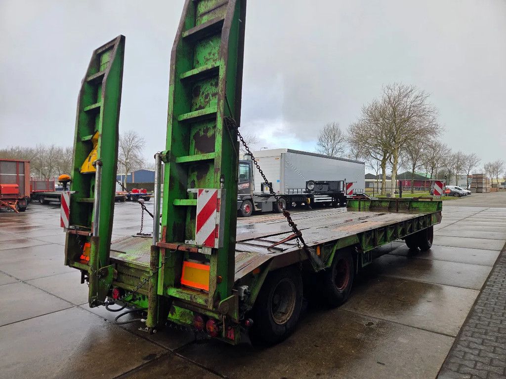 Diversen 3 as bladgeveerd langzaamverkeer kenteken.