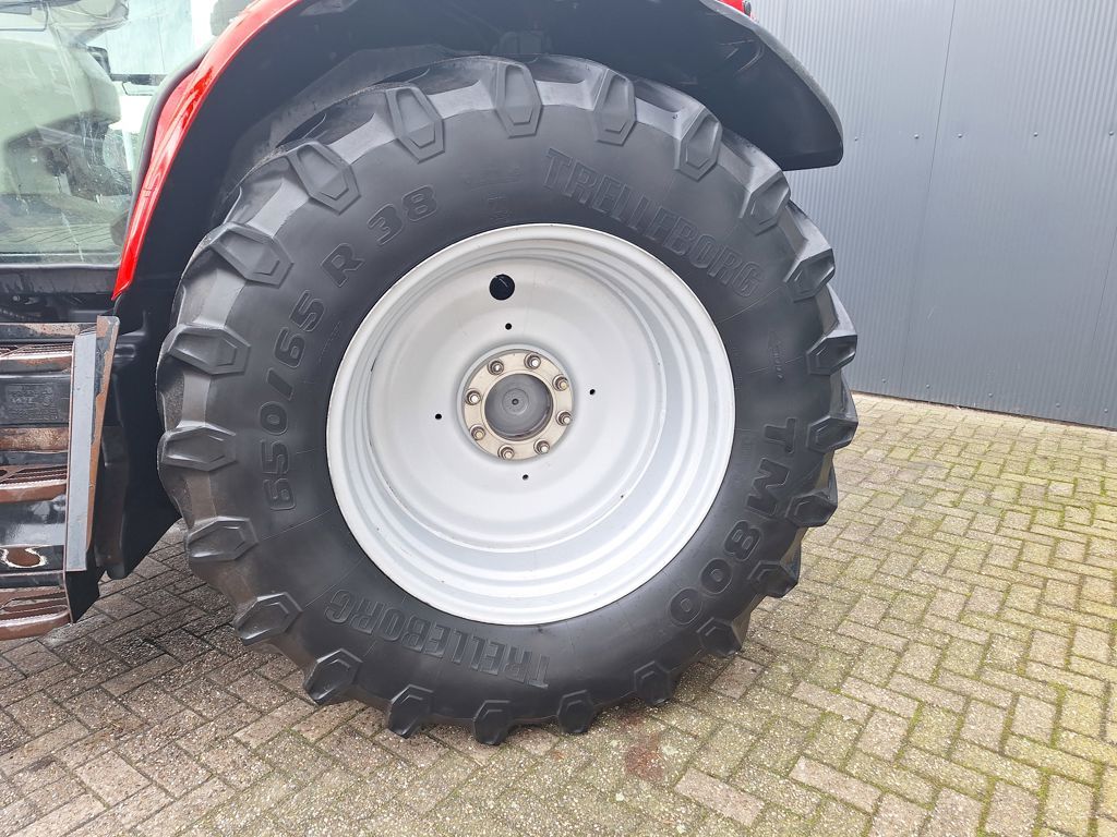 Massey Ferguson 6614 DYNA-VT EFFICIENT