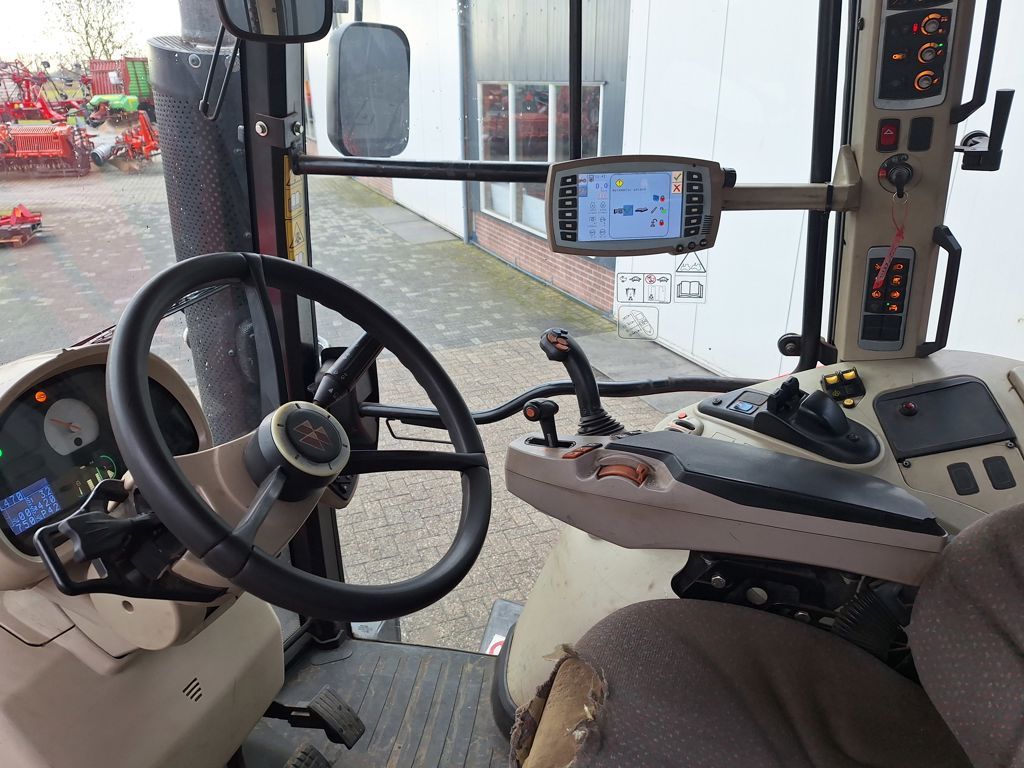 Massey Ferguson 6614 DYNA-VT EFFICIENT