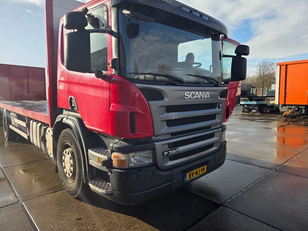 Scania P380 P380 4x2 bladgeveerd handgeschakeld eur 5 APK 11/2026