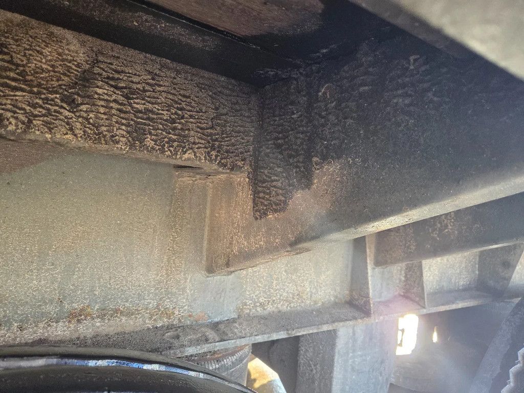 Floor 3 as luchtgeveerd APK 40mm trekoog bpw trommelremmen