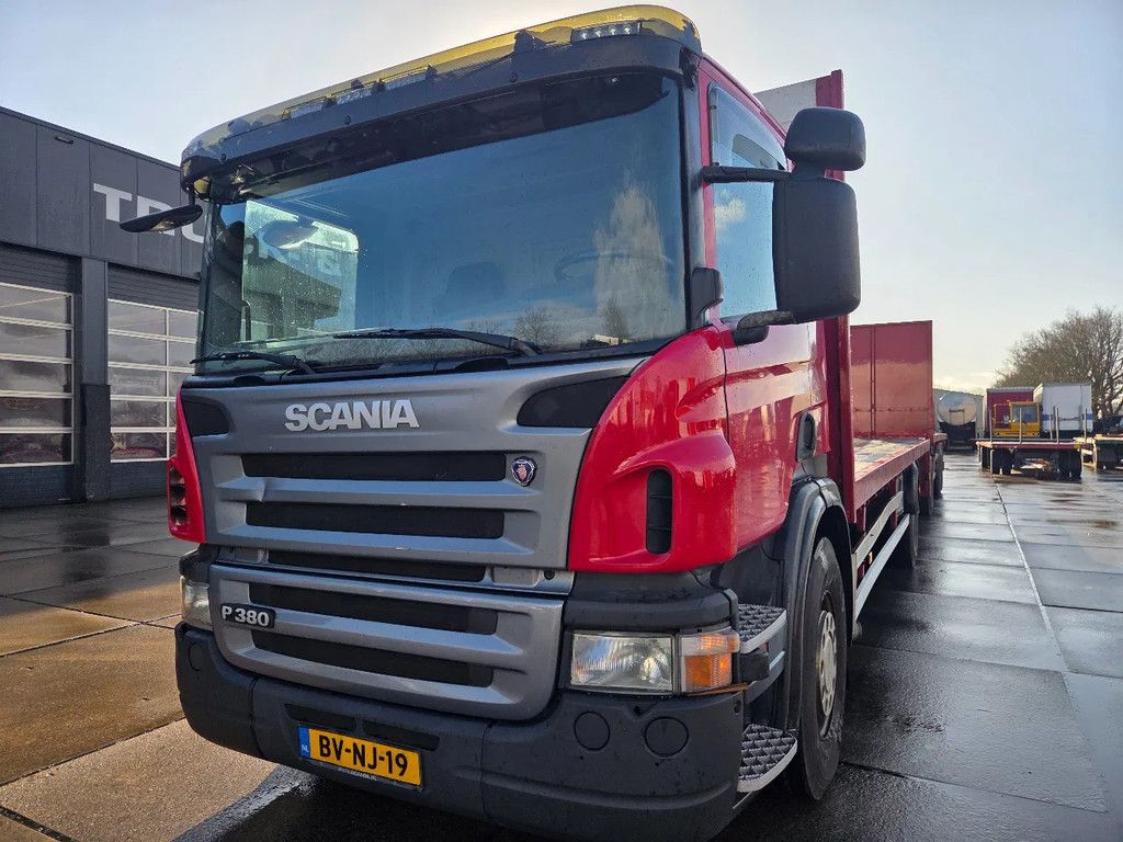 Scania P380 P380 4x2 bladgeveerd handgeschakeld eur 5 APK 11/2026