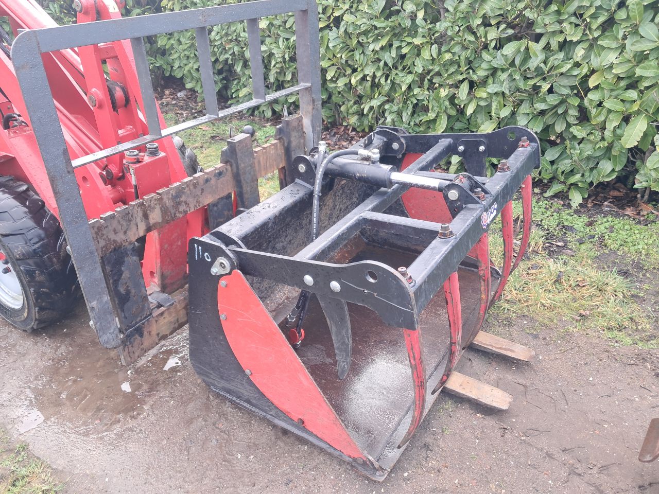 Schaffer 2026 / Mini shovel / Loader / Kubota / 4 aanbouwdelen