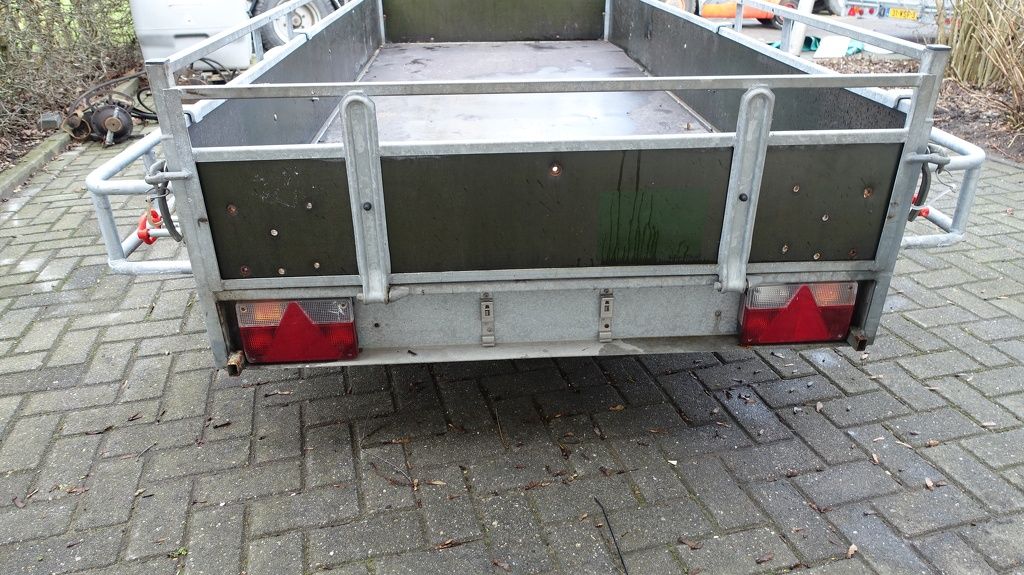 Aanhangwagen Afmeting 300x130 cm 750 Kg