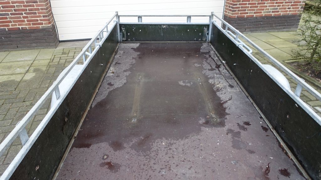 Aanhangwagen Afmeting 300x130 cm 750 Kg