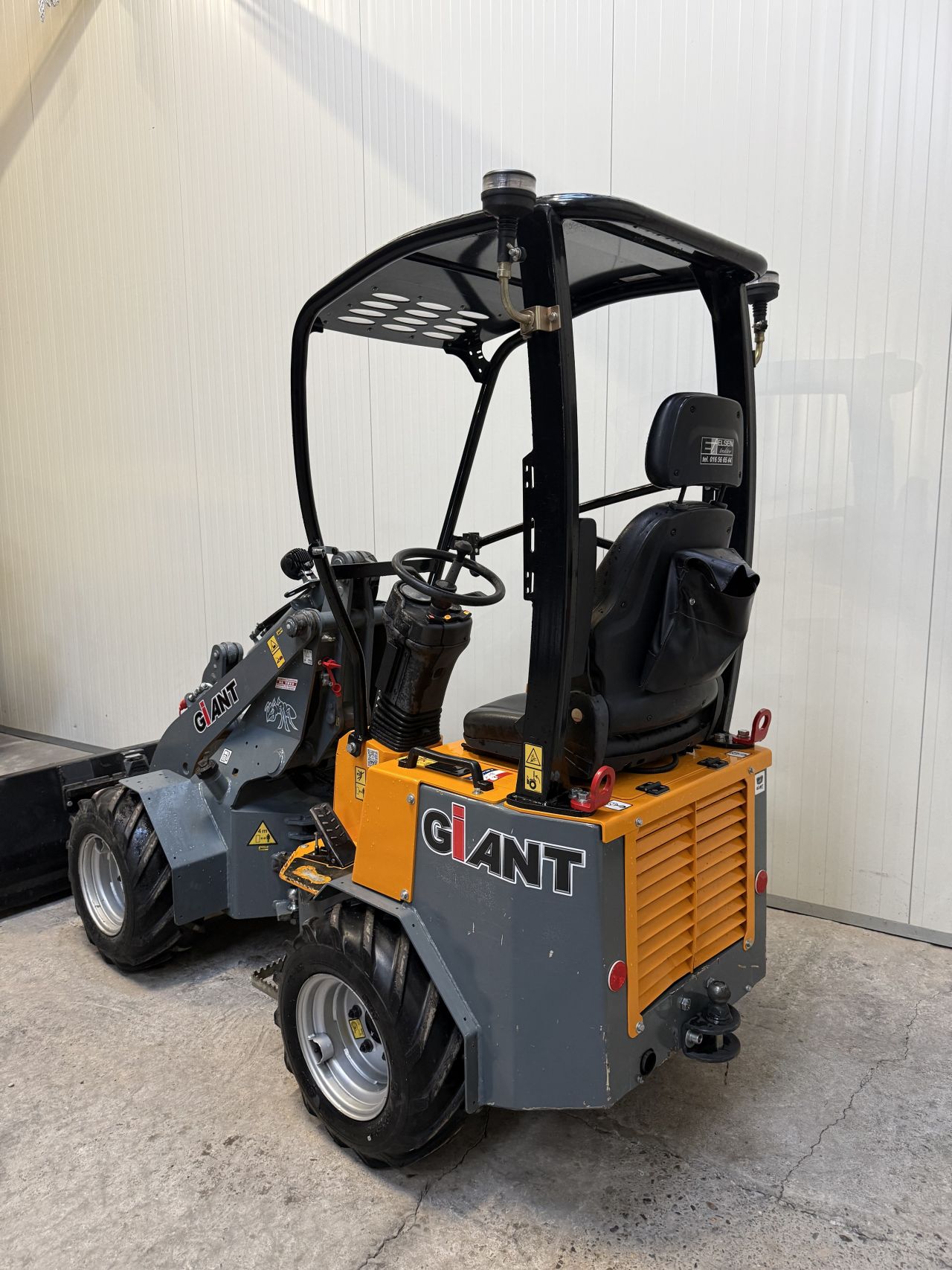 Giant g1200 HD ( 430 uur )