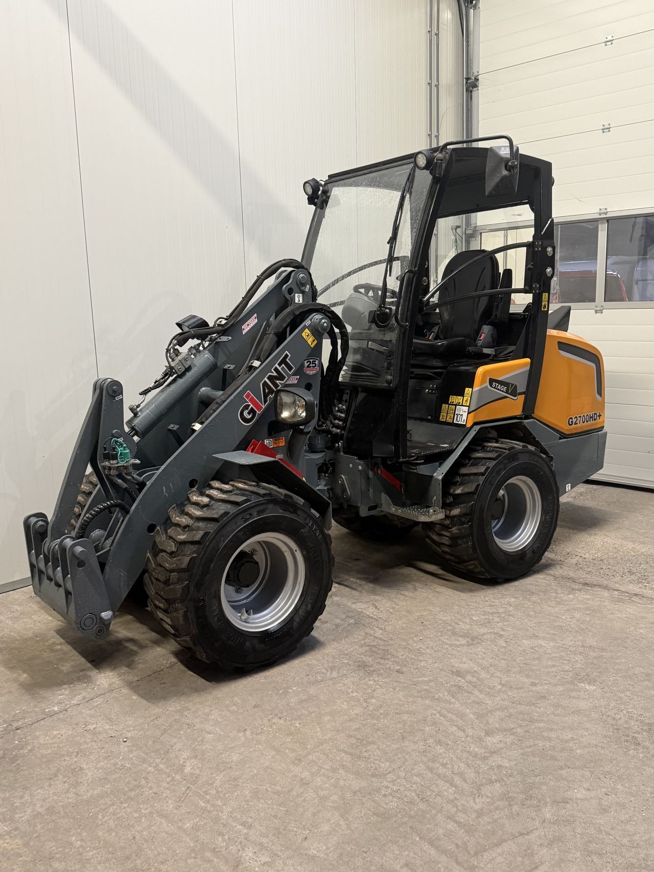 Giant g2700 HD ++ ( 496 uur )